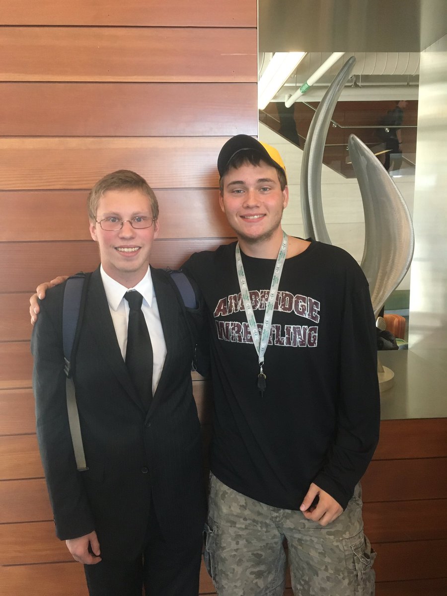 SRUKappaSigma's tweet photo. Our first ever #BrothersofTheWeek go to brothers @Little_Bear81 and @NickMartin63 ๐ค๐ป๐ https://t.co/7L8KKgqL87