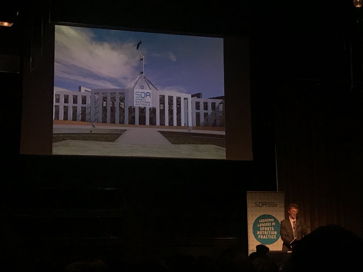 Dietitian Alex tweet media