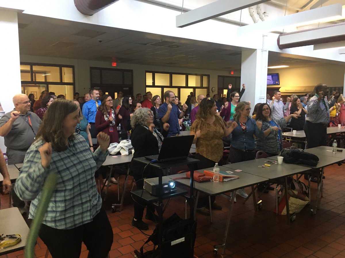 Kevin_Richman's tweet photo. Go Noodle Video - Pop See Ko!! #LearningBreaks #BHSFaculty https://t.co/kaQ46uxjVx