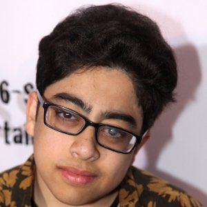 TFFederation's tweet photo. @BigNik looks like @sueperkins If she was slightly more Hispanic. https://t.co/Hs4ytYiYF1