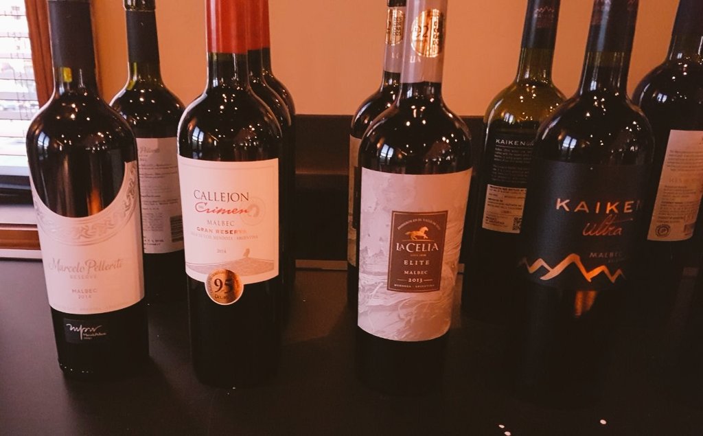 winesofarg's tweet photo. Starting now: A tasting event that will take you to #Argentina ๐ฆ๐ท #EdibleEscape Visit our stand! Come by & say hi! ๐ท๐๐ท https://t.co/WXvBj1khG6