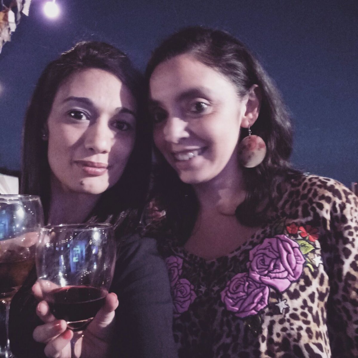 comarzano's tweet photo. Vinimos a derrochar glamour con @Pierinapropato al #NetDeMujeres de #RevistaOcio gracias @mjosecaudana ! https://t.co/NpLylQZzkS