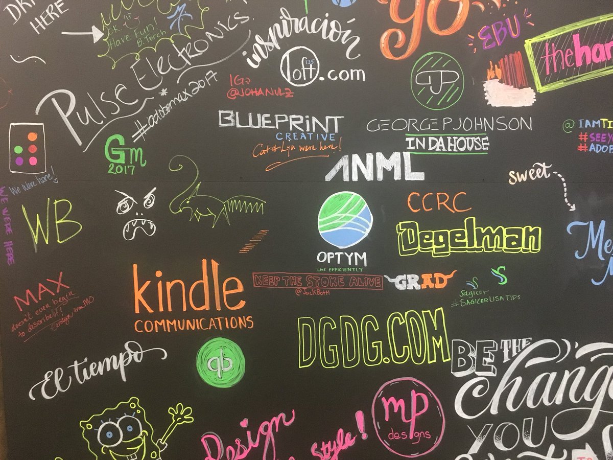 AdGradCouncil's tweet image. Spotted at the @adobemax creativity conference in Vegas! Can y’all spot the GrAD?? #HookEm