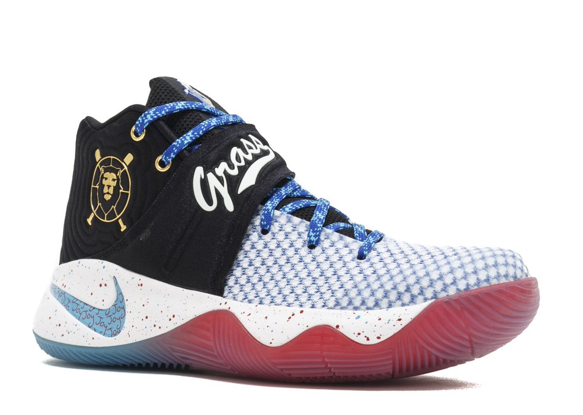 KyleighTrendz's tweet photo. Here are the Kyrie 2 "Doernbecher" Ask for prices! https://t.co/2ZwHfH2lNL