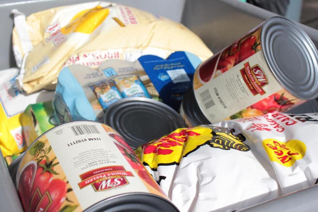 SheratonKauai's tweet photo. #Table53 at #RumFire is donating to the #Kauai Indpendent Food Bank. Learn how YOU dine while WE donate: https://t.co/Aj4WAOwiOZ https://t.co/uvydS5W88i