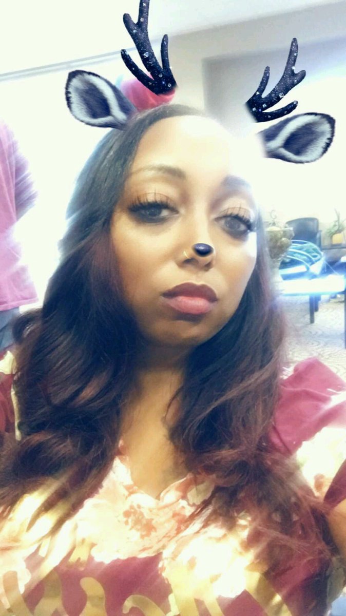 trulylovelee's tweet photo. New 'do for the fall..plus my mama LOVED red๐.it was between this & blonde.&I'm Loving it! I actually feel pretty.๐
#iSurvived
#drSelfies https://t.co/8yrBGeopQy