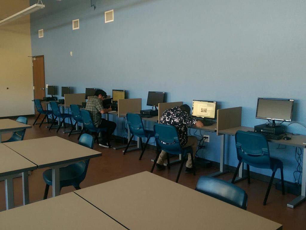 theck034's tweet photo. Exploring Cyber High at Desert Sage Youth Wellness Center (DSYRTC) https://t.co/w4SytvQx5L