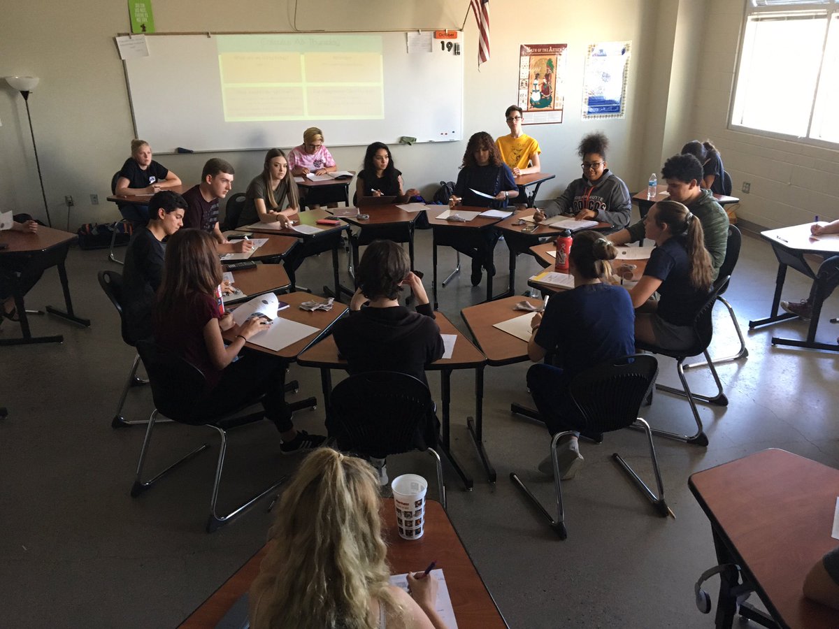 MsTrishaShores's tweet photo. Mr. Svedin's AP Calc AB class did a Socratic seminar today using a DBQ test question. Purely amazing teaching. @Florenceusd @PBhighschool https://t.co/mxVleA8aeW