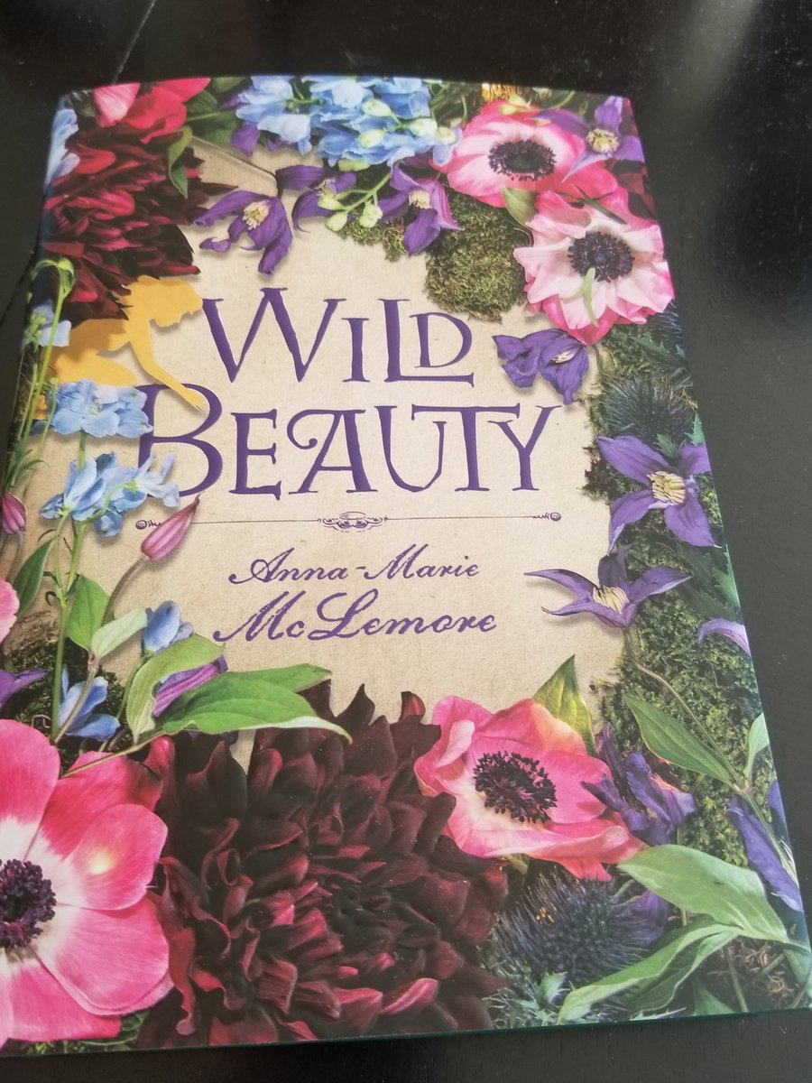 katiemorgan35's tweet photo. #wildbeauty #annamariemclemore #newbook #findmeintheforest #octoberbox #owlcrate @LaAnnaMarie @owlcrate https://t.co/YCrfCqKhpx