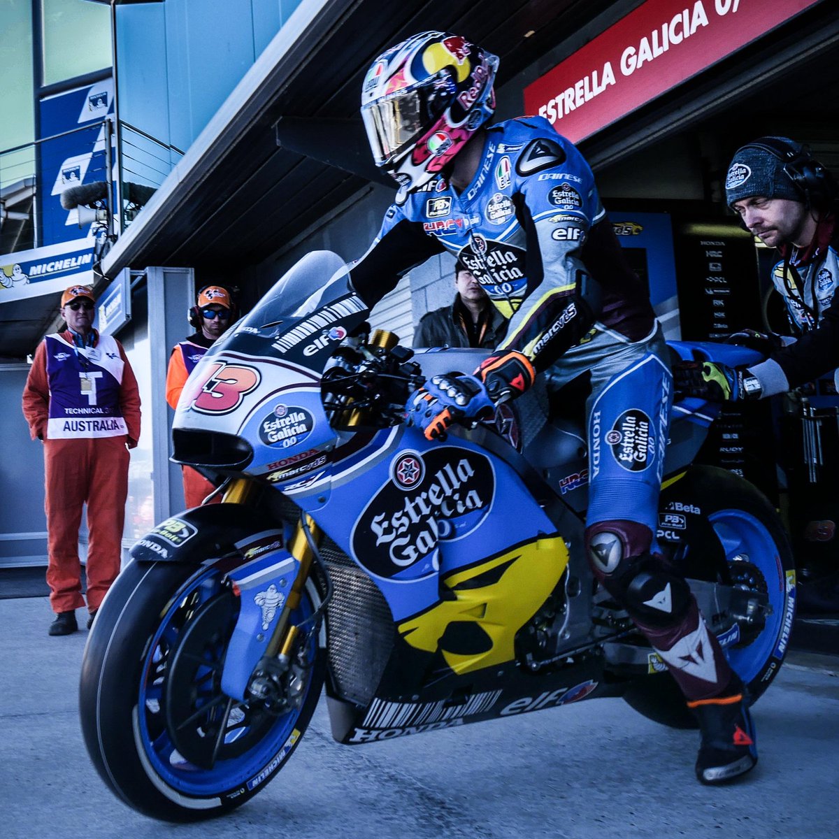 ElfMarcVDS's tweet photo. #jackass is #backass Okay, that didn’t work as we were expecting. Anyway #MotoGP FP1 is go at the Island #AustralianGP @jackmilleraus https://t.co/eQeUbUZRZ1