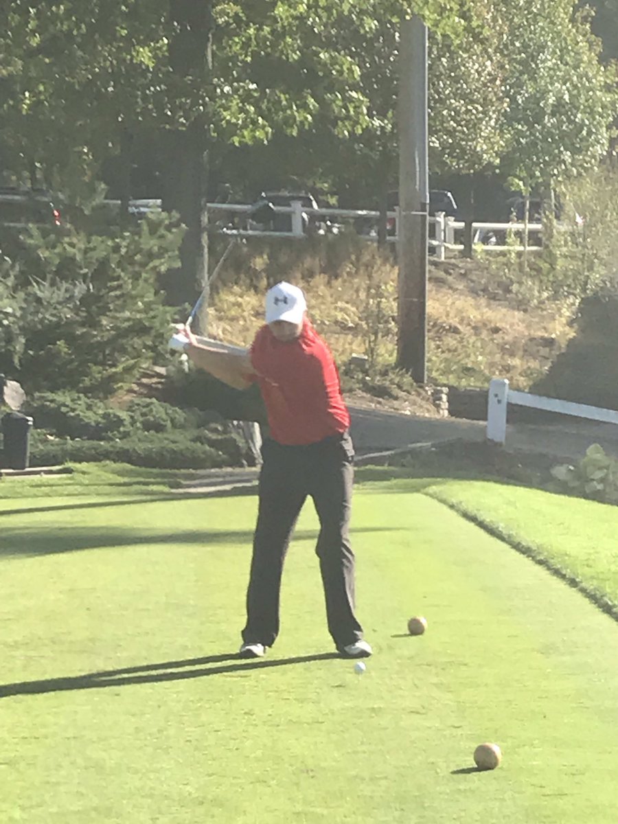 HawkNationAD's tweet photo. Check out the MHS Golf Crew RAWKING the HOCK Championships today; great job guys!$!$!🔥🏌️⛳️🎉💫 https://t.co/QTjsEzL87U