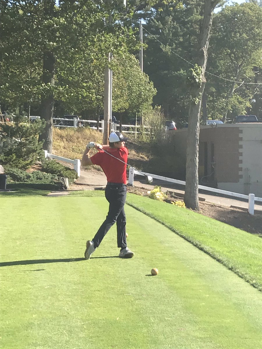 HawkNationAD's tweet photo. Check out the MHS Golf Crew RAWKING the HOCK Championships today; great job guys!$!$!🔥🏌️⛳️🎉💫 https://t.co/QTjsEzL87U