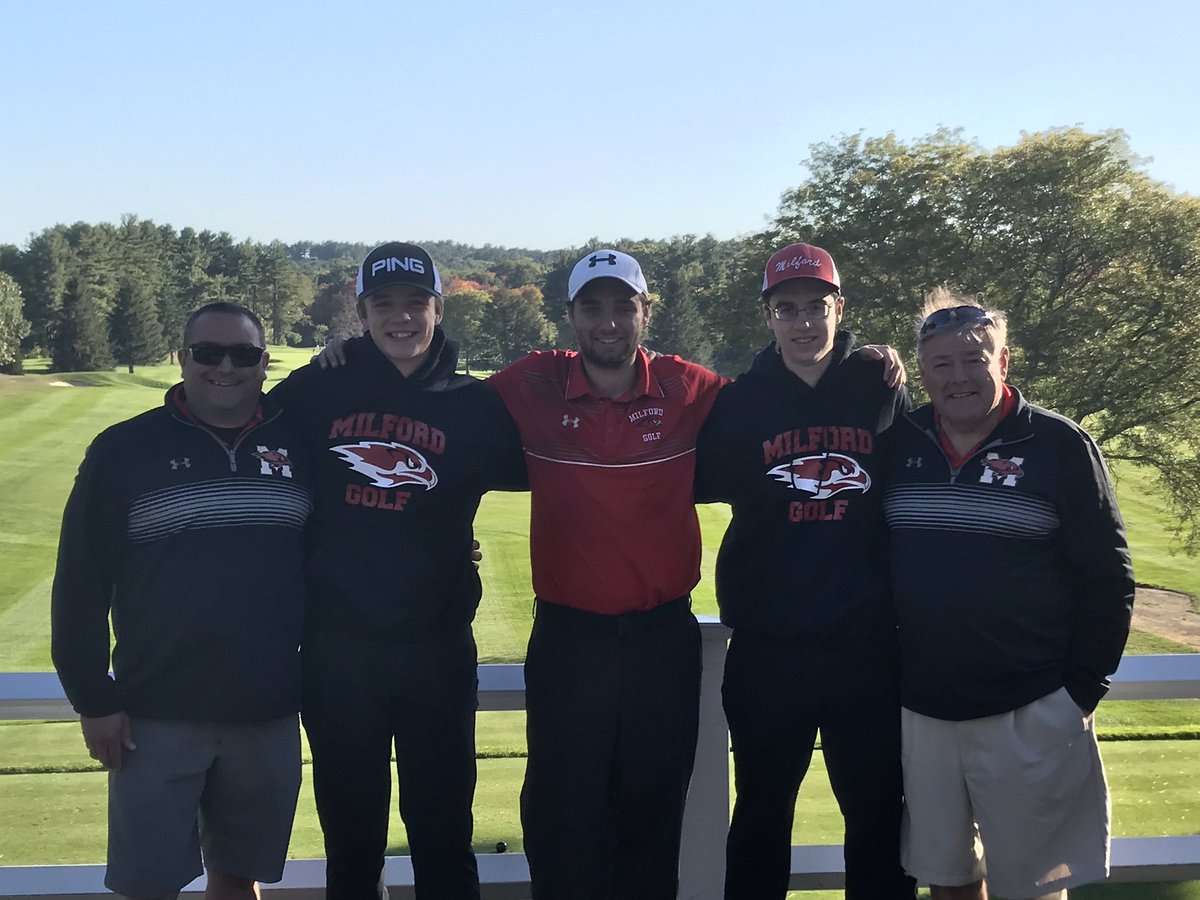 HawkNationAD's tweet photo. Check out the MHS Golf Crew RAWKING the HOCK Championships today; great job guys!$!$!🔥🏌️⛳️🎉💫 https://t.co/QTjsEzL87U