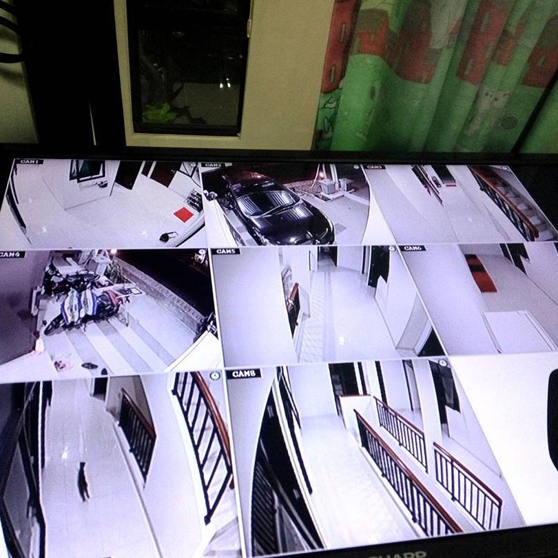 FirstMediaTNG's tweet photo. CCTV online CP 082213809690 https://t.co/iRPoT2UheF