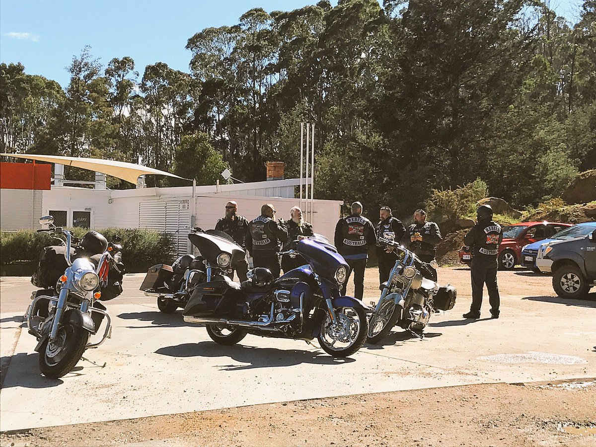 JessieGilmour's tweet photo. RebelsMC members refuel before touring state & say "don't be afraid, we're normal ppl who just get together&love bikes" #RebelsMC @SXNewsTas https://t.co/JALtyaQW6y