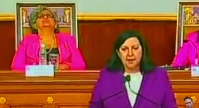 Edurodd's tweet photo. Cuando ya me aburre hacer fraudes electorales https://t.co/ipEBIi3EEU