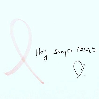 idea3agency's tweet photo. Hoy somos rosas ¡Unidos en la lucha contra el cáncer! ☺☺☺ #diamundialdelcancerdemama #cancer #marketingdigital #communitymanager #tocate https://t.co/OAWFF8HswQ