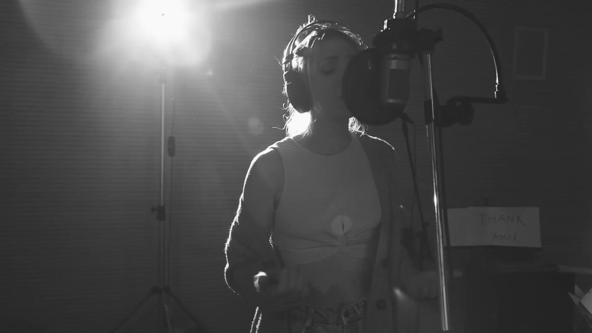 She_Dale's tweet photo. @ladygaga this is a gift for you from italy by many monsters! We want you to be strong! Watch it and let us know ❤
https://t.co/X1GkpyDvQE https://t.co/AKDRkoAqJM