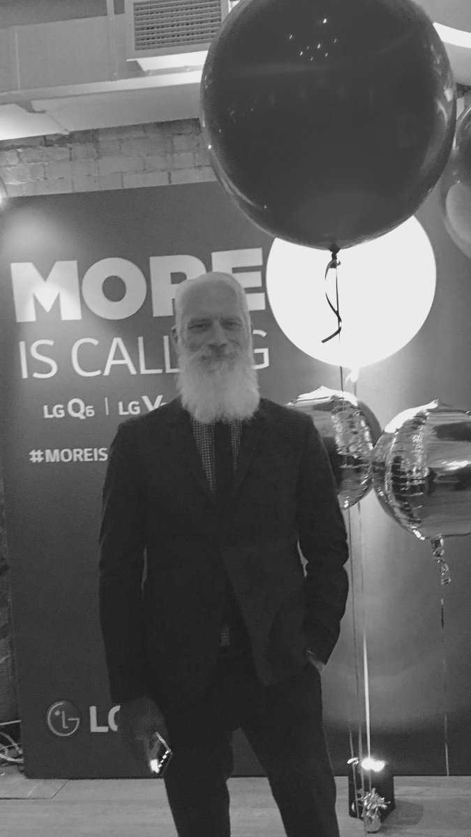 PaulMasonModel's tweet photo. Great event @LGCanada #moreiscalling .... wicked phone! https://t.co/lOjGVZ3DMR