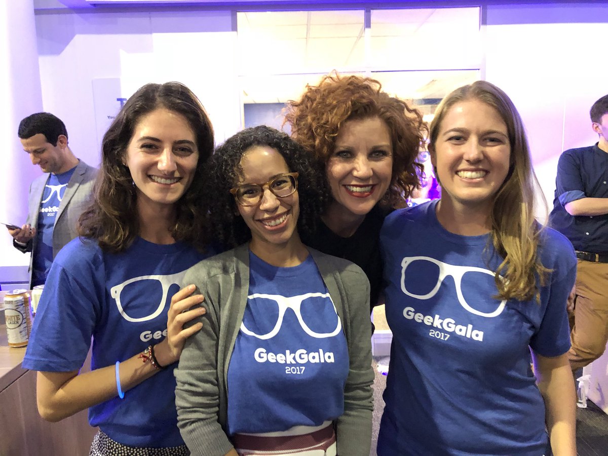 launchcode's tweet photo. #GeekGala #GeekGala17 #LaunchCodeForLife https://t.co/5Y6qHCxqv8