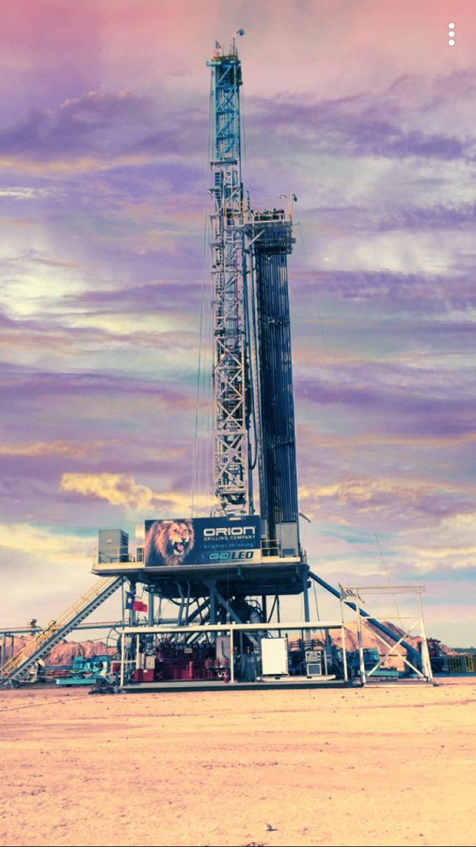 brayyddo's tweet photo. A few of the rigs I’ve been on the past few days. 3 more rigs to go &amp; I’ll be home for a few weeks #oilchasers #westtexasoilfied #inthehole https://t.co/AQfBe4dDez