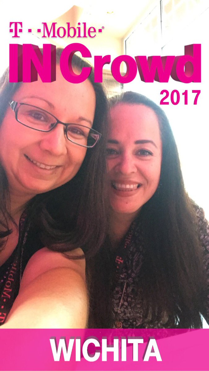 frisitz76's tweet photo. We are lookin’ good! #InCrowd2017 @TMOLily https://t.co/pWECdIVt09