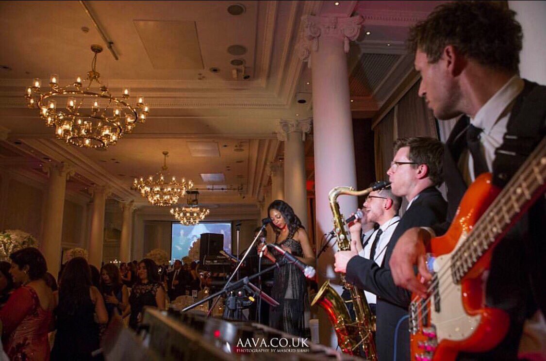 Photo from a recent gig at a fantastic birthday party <a href="/WaldorfHilton_/">The Waldorf Hilton</a> 🍾🎈🎉 #partyband #functionband #coversband #livemusic #party #birthday