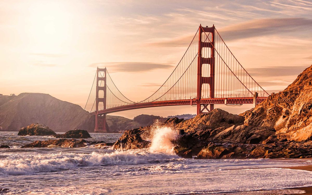 CaptainDhanuka's tweet photo. Like the fog in summertime, romance hangs thick in the City by the Bay. No. 1 ranking among cities for wine lovers.
https://t.co/ROIreYhWZ1 https://t.co/ppxZplaczK