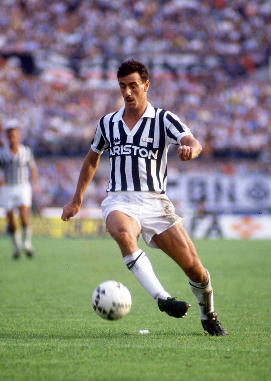 Happy birthday to former Juventus striker Ian Rush, who turns 56 today.

Games: 40
Goals: 13 