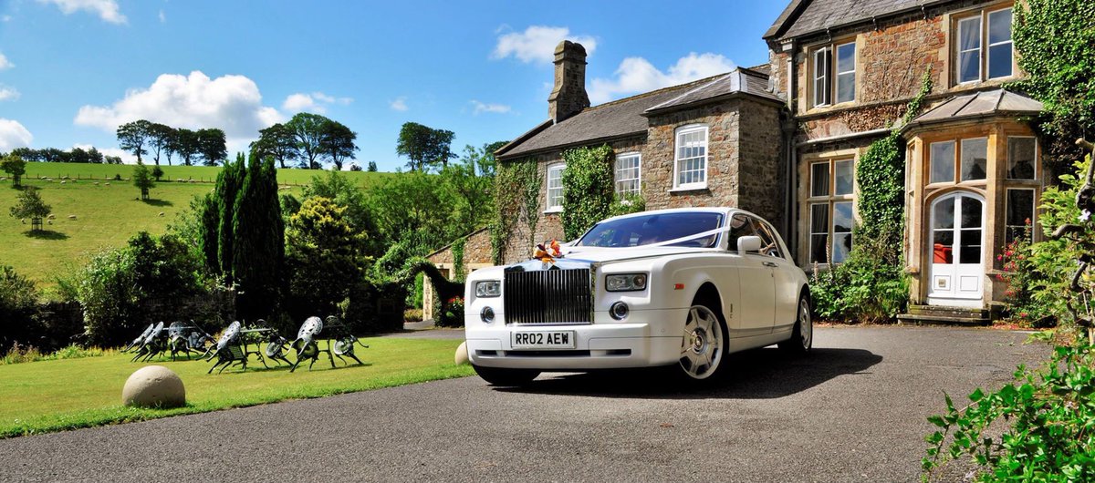 eawindsor78's tweet photo. Nothing quite does it like a Rolls Royce Phantom https://t.co/RAc3JMDoO8
