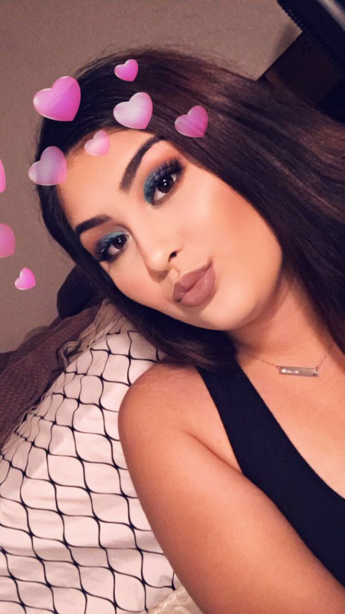 pendeja1997's tweet photo. @Krimd_ late night shenanigans 😉💋 https://t.co/unLqvxMuzP