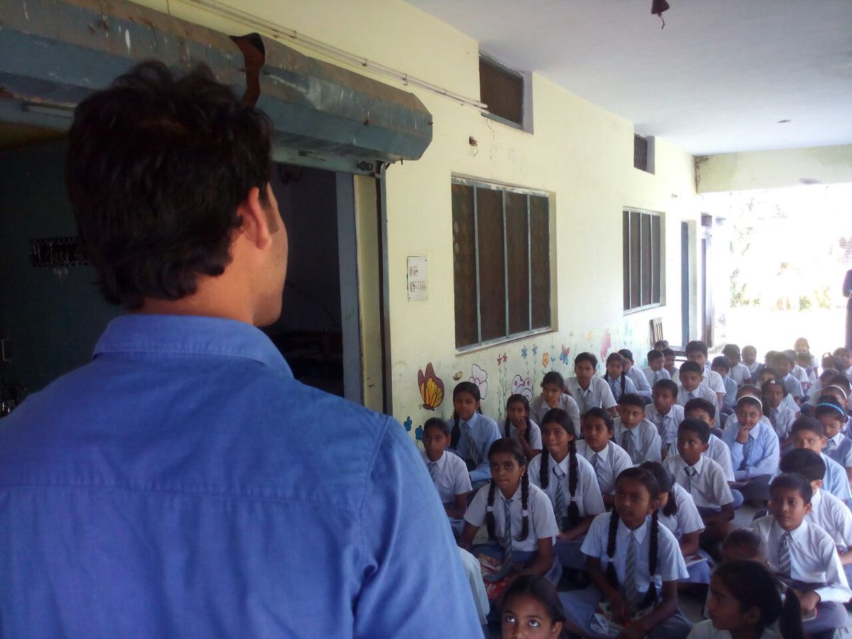 tridssociety's tweet photo. @tridssociety ground work for innovation search and science motivation talk among students : Harish Joshi  @drharshvardhan @narendramodi https://t.co/yPw5SX0vek