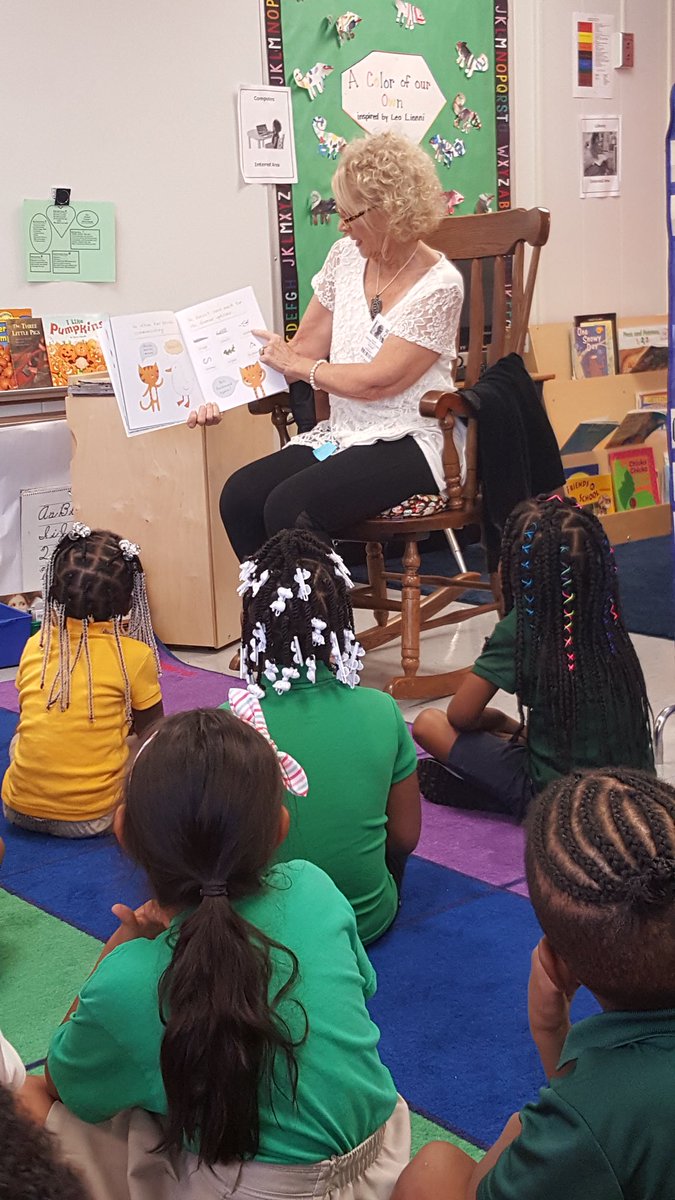 BCPSHdStrtVPK's tweet photo. #readforrecord @Oakridge_Elem Ms. Missick’s VPK class #BrowardReads @LoriCanning @browardschools @BrowardLiteracy https://t.co/aI9nX9MraM