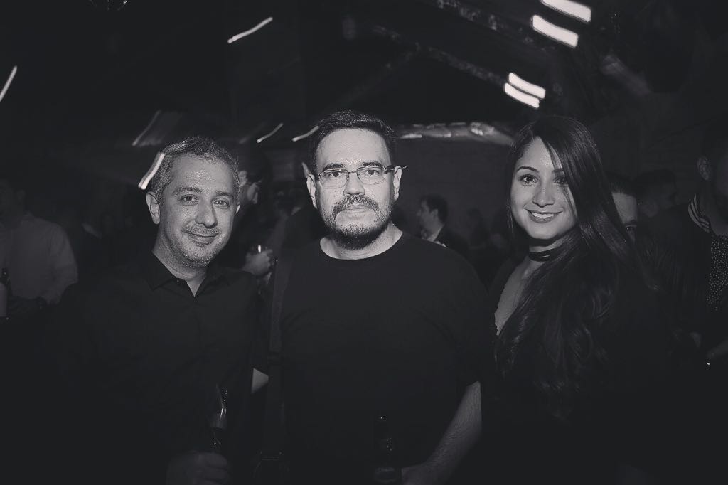 justblackmx's tweet photo. Celebramos lo que ya no somos. #GoodByeMyDearFriend https://t.co/IBdKjSOvgt