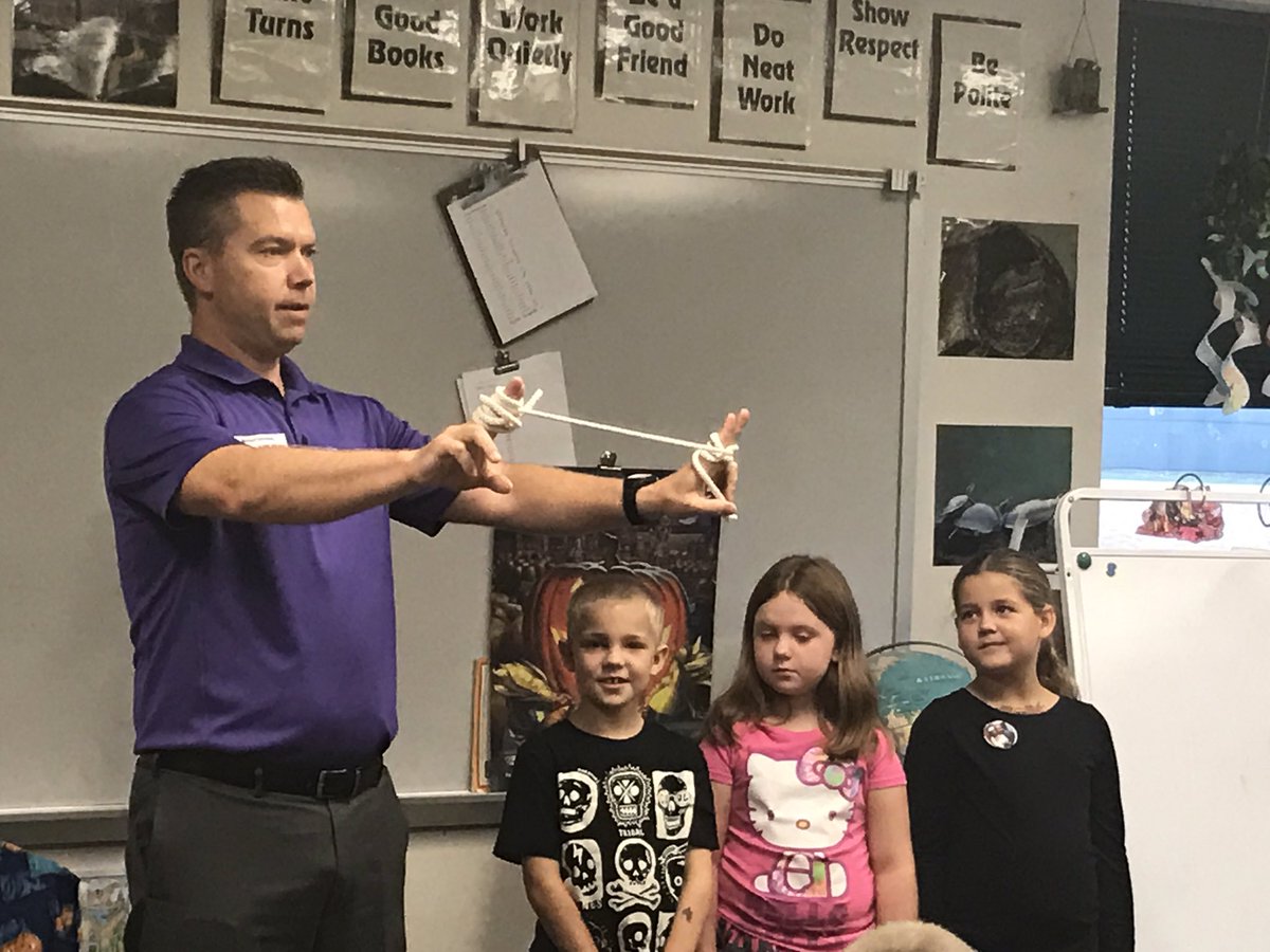 TesonTurtles's tweet photo. So much to review these jam packed weeks. If you want to see "busy" take a few peeks!  #ThxDrWhite  &amp; Principals @ZumWesthoff @olsonwhite https://t.co/tGDo0QmGtN