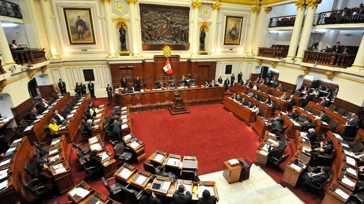 larepublica_pe's tweet photo. #LOÚLTIMO Congreso aprueba el uso medicinal y terapéutico del cannabis https://t.co/bDSwlSS8Qe https://t.co/vFBnFnysR6