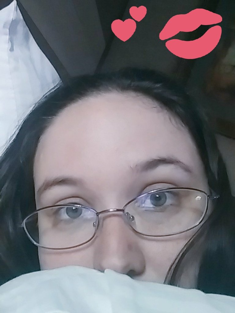 ExperimentzeroX's tweet photo. So tired! Such a long day! But super excited for tomorrow! See ya bright and early at #TwitchCon2017 #fluffybeds
@Ragingdickk https://t.co/OxXEQWhvC3