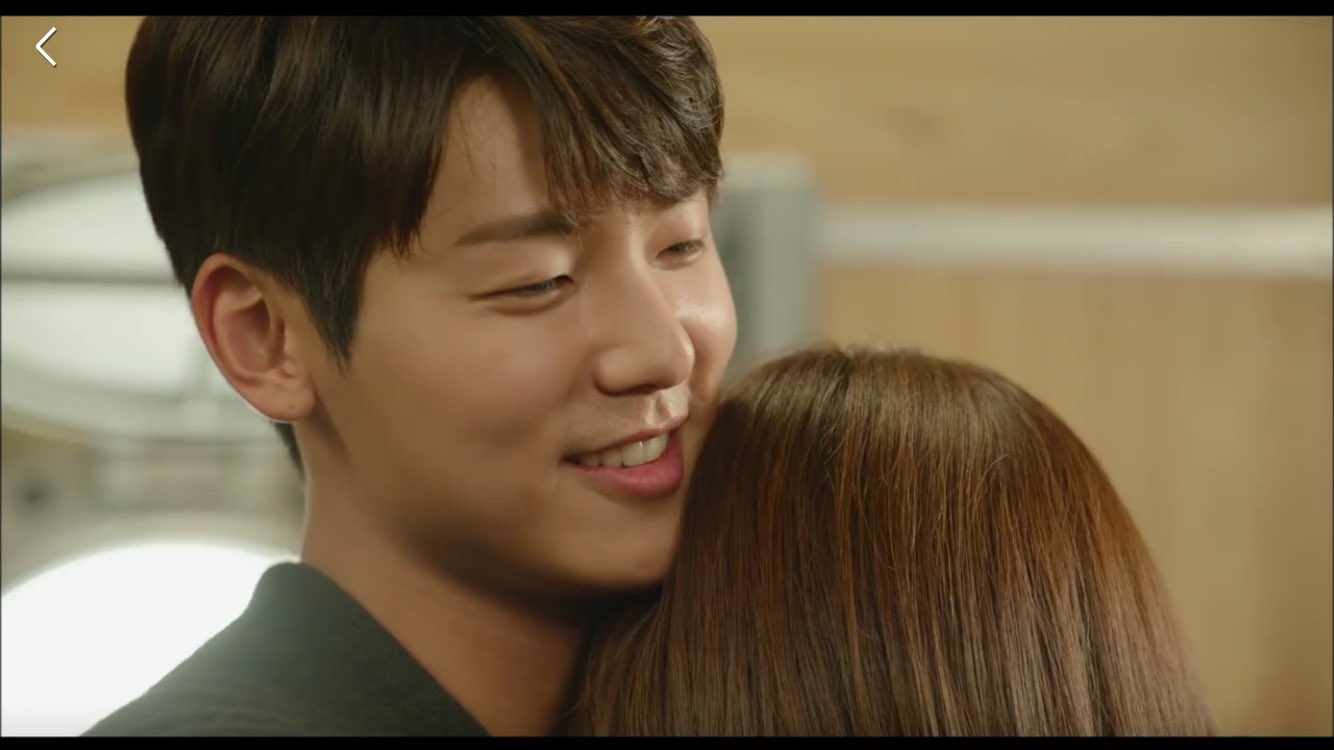 DMjJ6wIUEAA-rnl.jpg:large