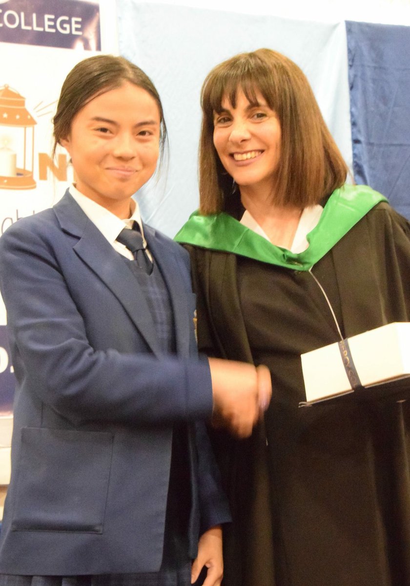 MercyCoburg's tweet photo. Yesterday evening, our Mercy College community came together to celebrate the graduation of our 2017 Year 12 cohort #mercy #iammercy #year12 https://t.co/7GMZQHdVlc