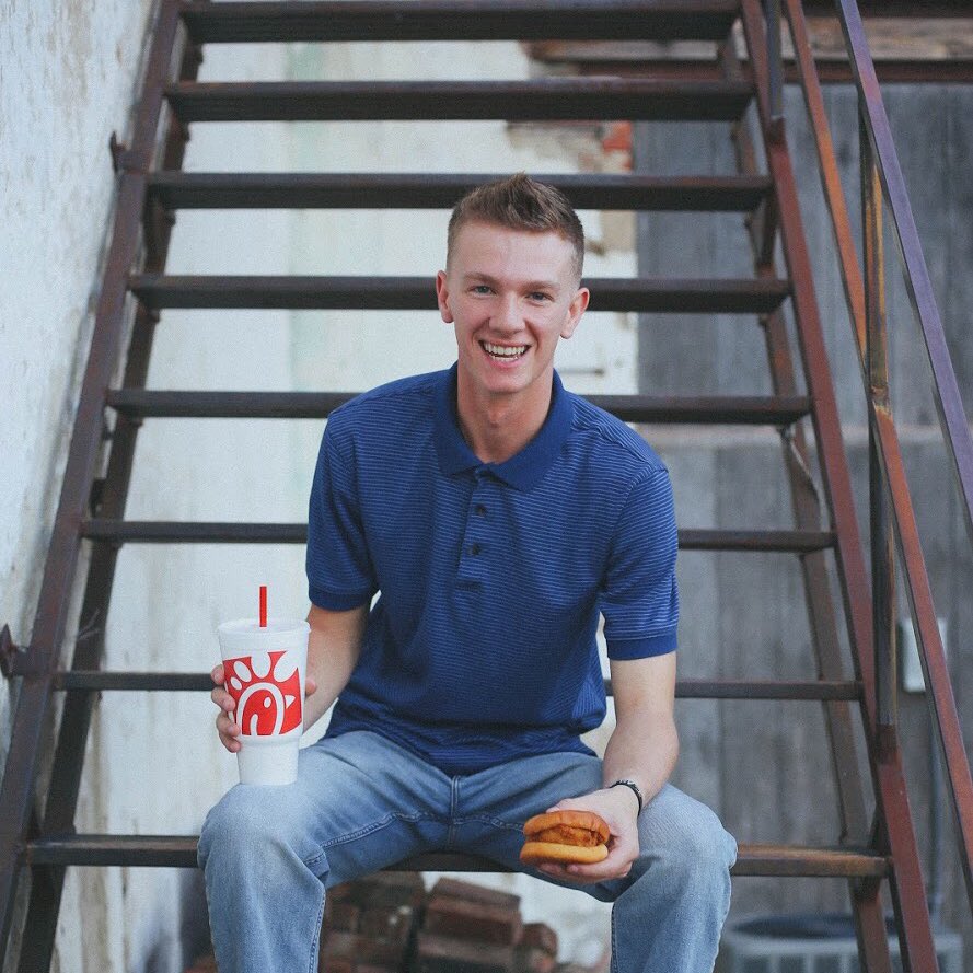 𝔸𝕦𝕤𝕥𝕚𝕟 𝔾𝕣𝕖𝕖𝕜 (austin_greek) Twitter