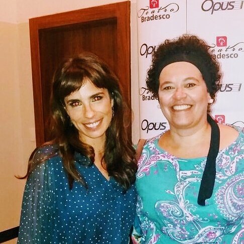DrixZimon's tweet photo. Mesmo com cara de Plutão, foto c meu #crush neuro intelectual, @mariaribeirob . Amanhã tem texto! #MariaRibeiro #VoceEOQueLe https://t.co/Mz5YDeg3ki