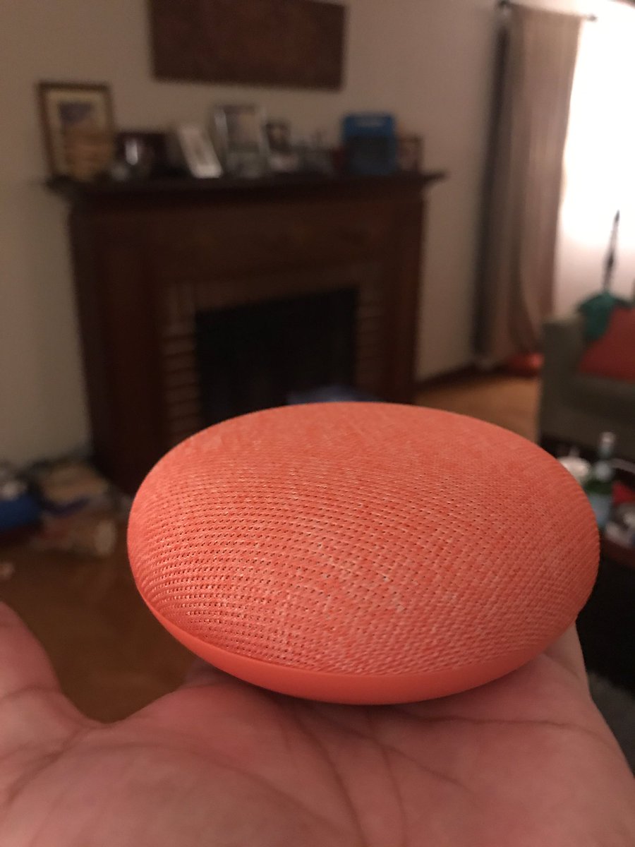 mAuo's tweet photo. Alexa just got told. https://t.co/vacEplrdf7