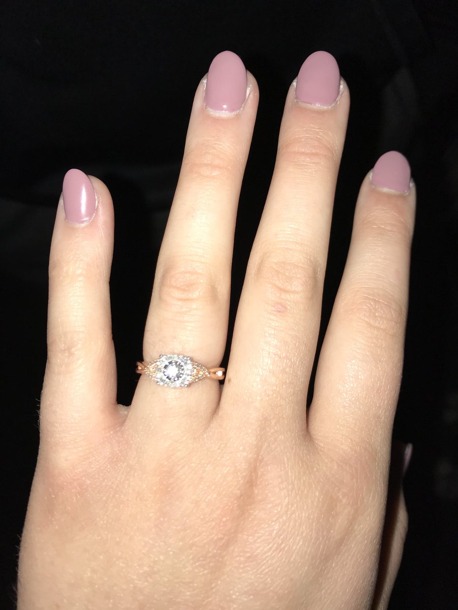 AricRivera's tweet photo. So I did a thing 💍🙂🙃 https://t.co/ELPsptrc5T