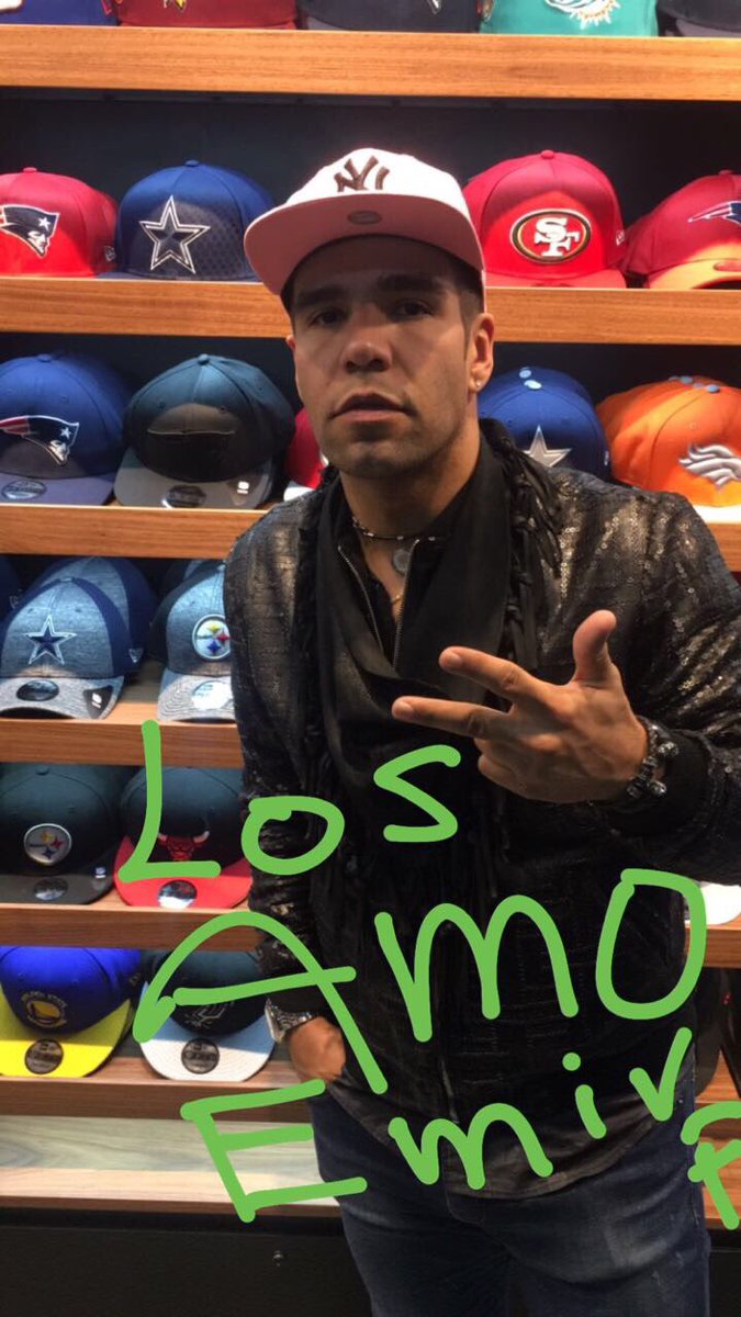 NewEraMundoE's tweet photo. Nosotros a ti @EMIRPABON ! Siempre bienvenido! #ThisIsTheCap @NewEraMx https://t.co/XRE4Jq4n77