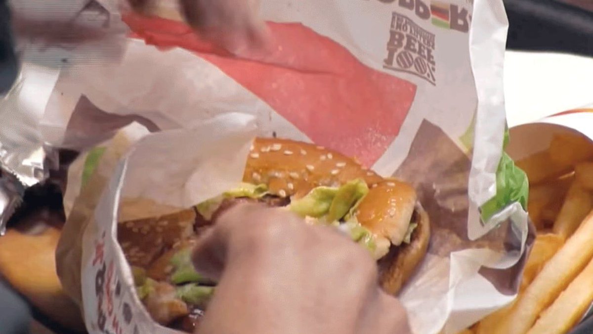 FastCompany's tweet photo. This anti-bullying PSA is also a pretty great Burger King ad https://t.co/46ldEFmDGJ https://t.co/QvjcU5USTU