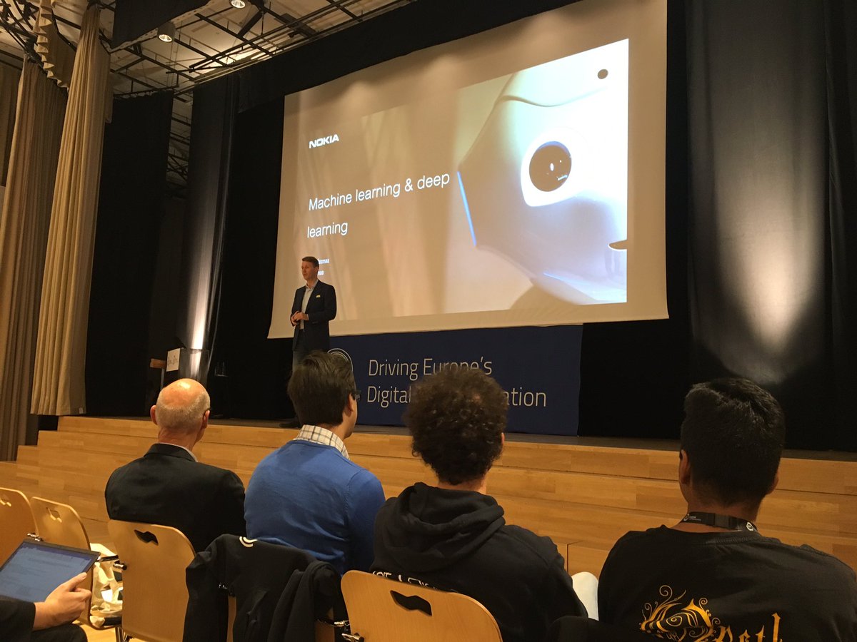 _andreicap's tweet photo. Machine Learning &amp; Deep Learning by @nokia CEO @rsiilasmaa #kickOff17 https://t.co/Orel3L6uRG
