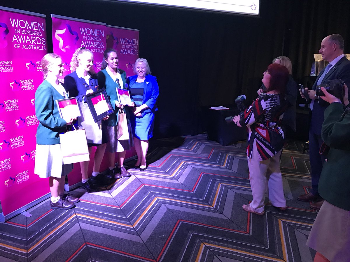 art_cathyhunt's tweet photo. And the winner is..... Arora!
Gold Coast Women In Business
Young Empowering Women 2017π
@StHildasQld
Wow! #wib2017 #gcwib #gcwib1017 https://t.co/hBtAvbpfAh