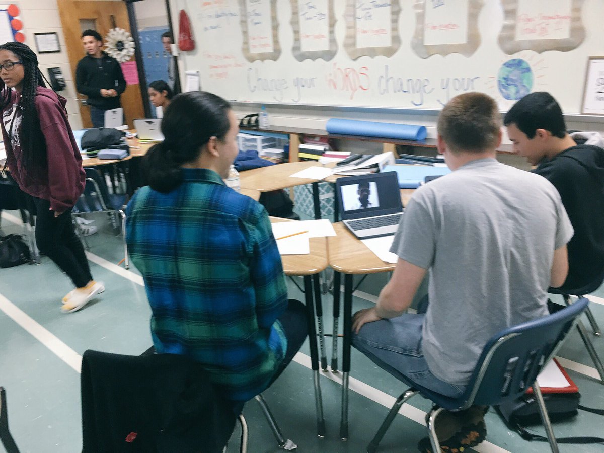 MrsDale_Edu's tweet image. Mrs. McCutcheon’s Ss integrate storytelling &amp;amp; music to revisit tone (i.e. author creates tone in literature). #EngLit #ReTeach #FCSLearn