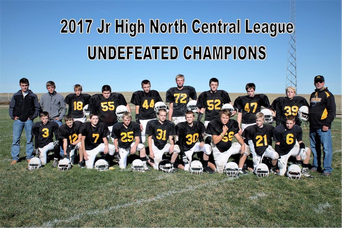 prairie_school's tweet photo. Congrats Boys! #AJobWellDone #GoPsMustangs 💛🐴🏈🖤 https://t.co/rNN6NBCqWD