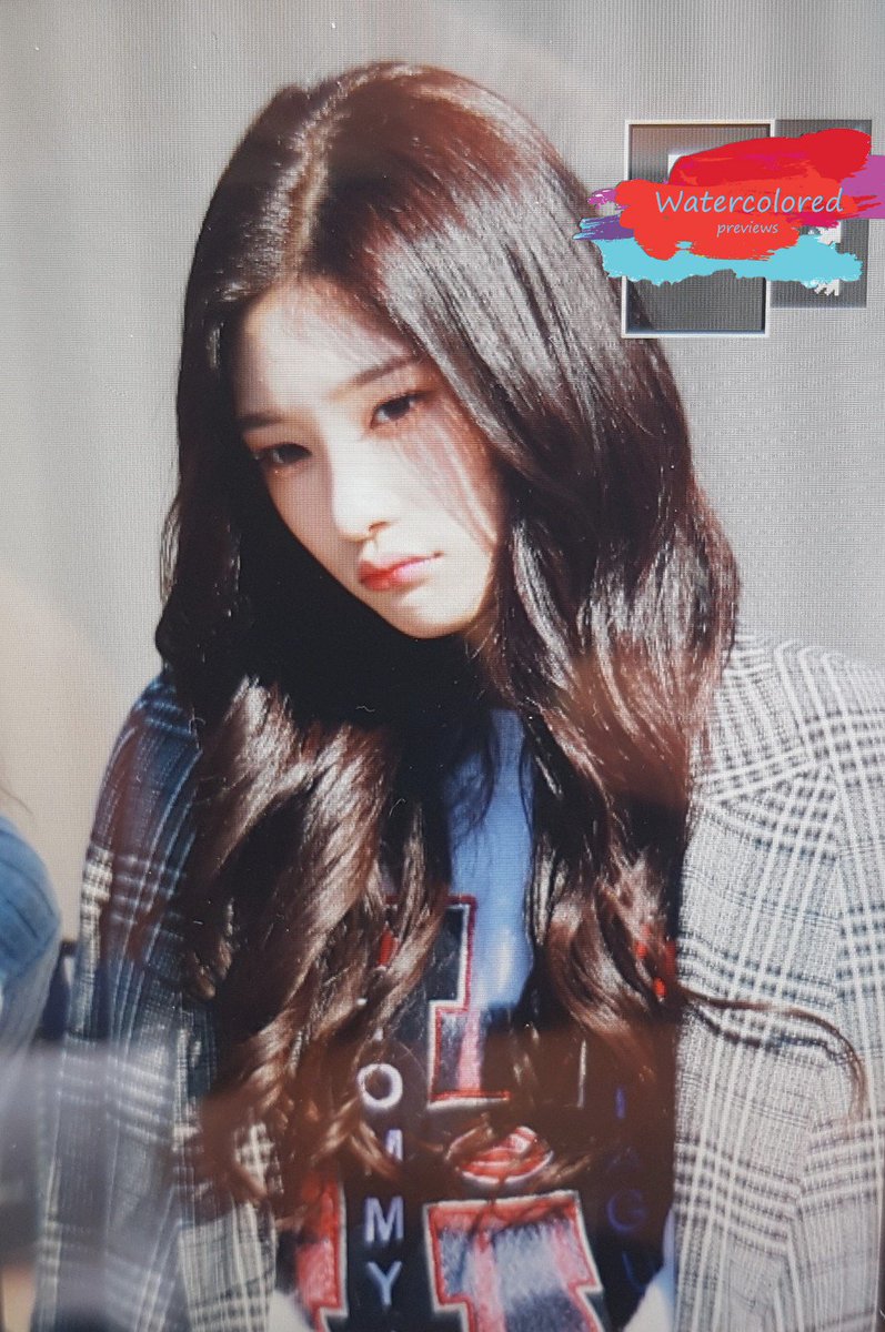 Watercolored_'s tweet photo. 171020 뮤직뱅크 미니팬미팅 preview 4p

#정채연 #채연 #Chaeyeon #다이아 #DIA @dia_official https://t.co/zzIMiLnOia